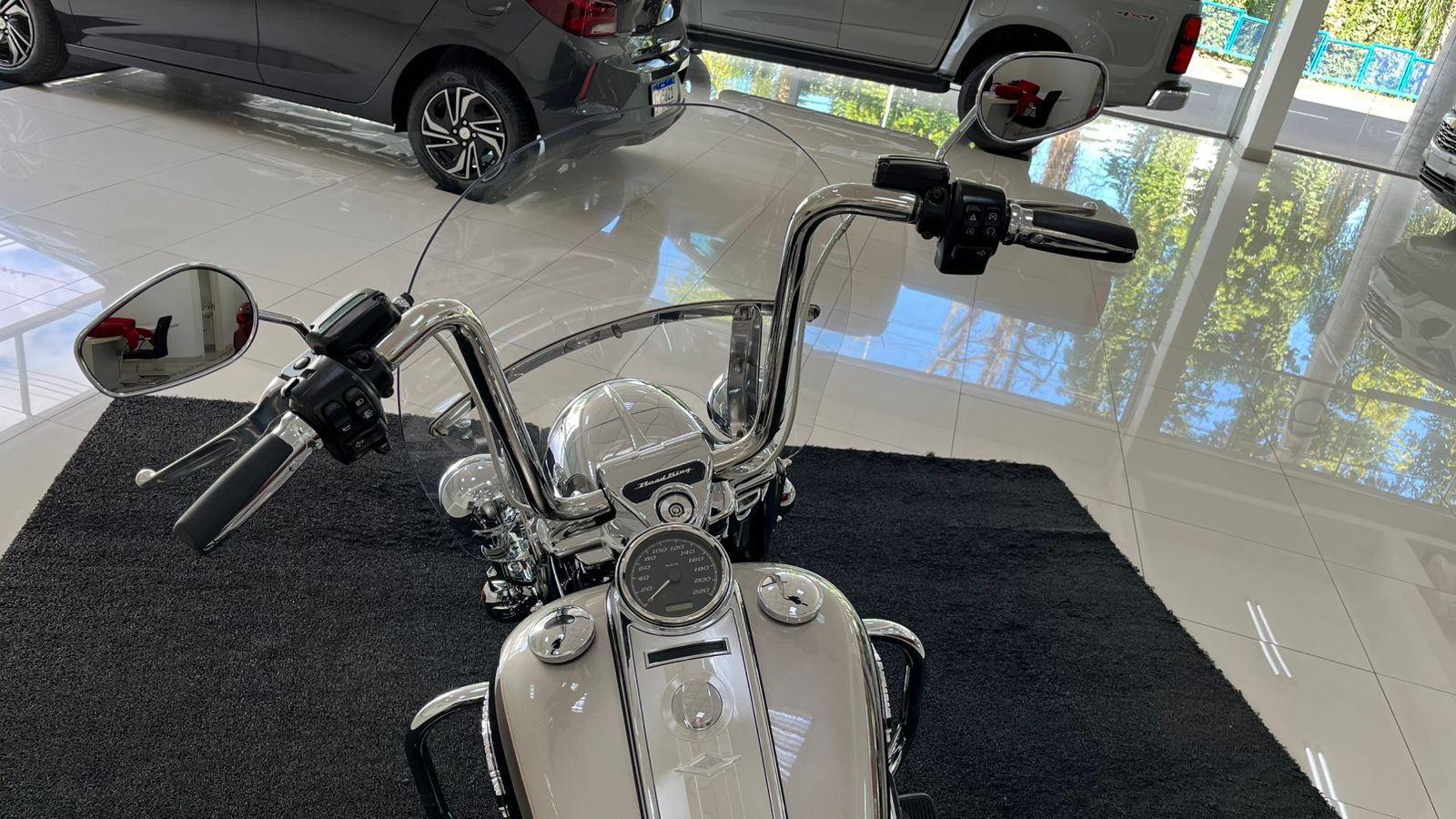 avip_cdn_image1772794704